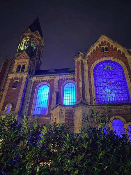 Processed with MOLDIV