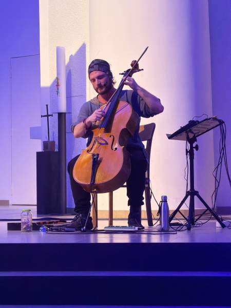 Processed with MOLDIV