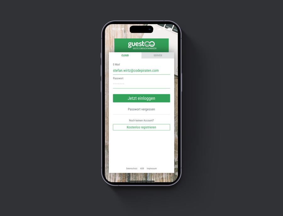 Starte die App und logge Dich mit Deinem vorhandenen guestoo Account ein • Kein extra Account